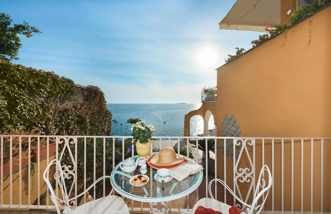 Hotel L'Ancora-1